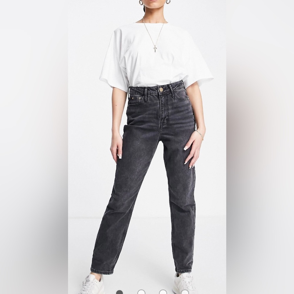 NWOT ASOS High Rise Mom Jeans